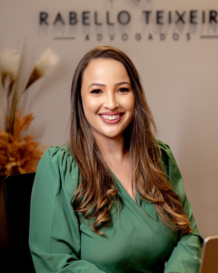 Dra. Amanda Ramos Rangel de Araújo